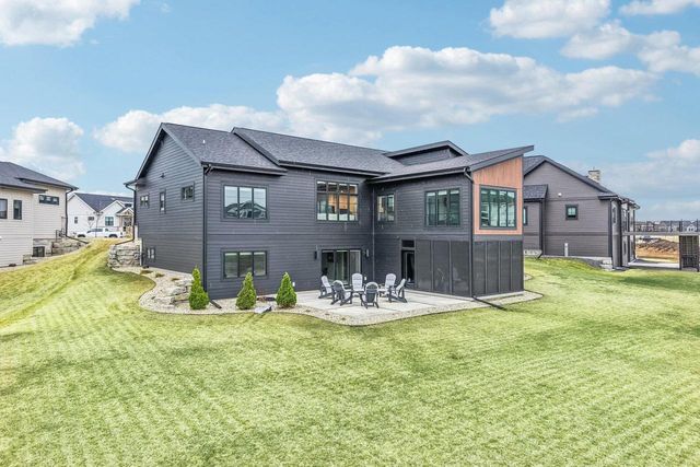 909 Westbridge Court, Waunakee, WI 53597