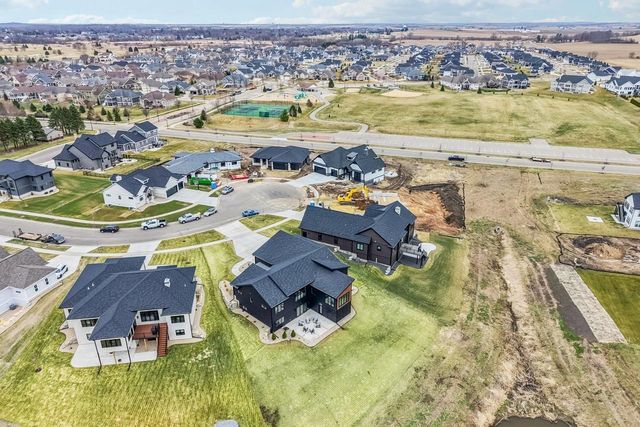 909 Westbridge Court, Waunakee, WI 53597
