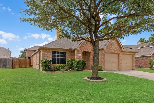 14045 Rodeo Daze Drive, Fort Worth, TX 76052