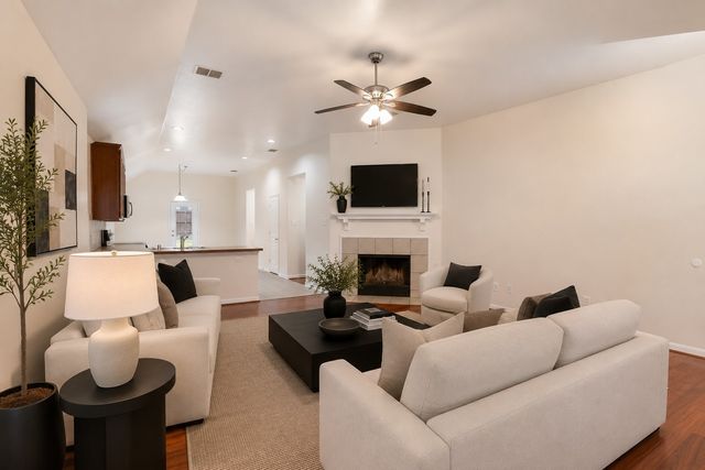 14045 Rodeo Daze Drive, Fort Worth, TX 76052