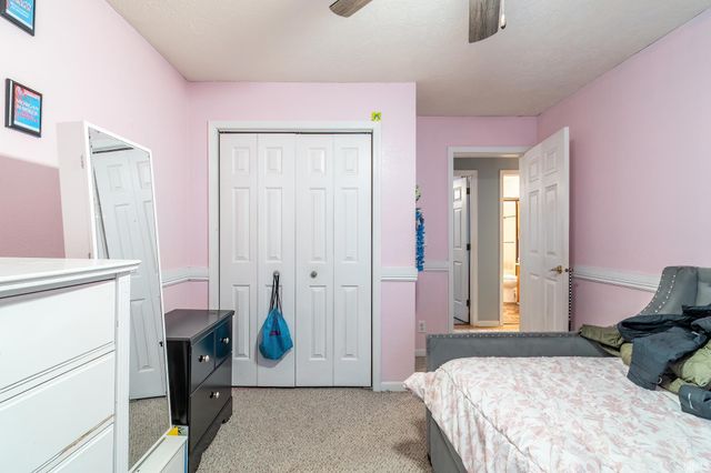 7935 S 122 E, Wolcottville, IN 46795
