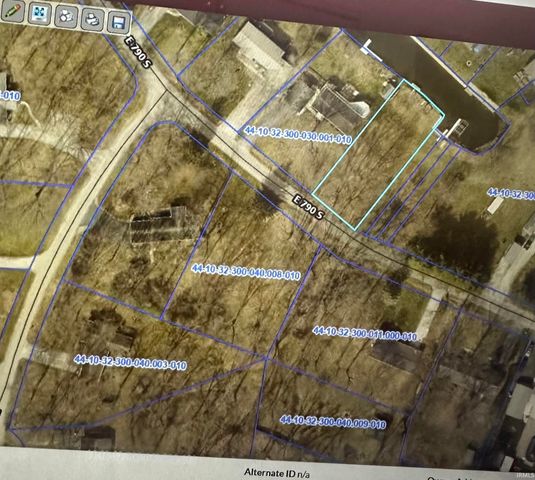 7935 S 122 E, Wolcottville, IN 46795