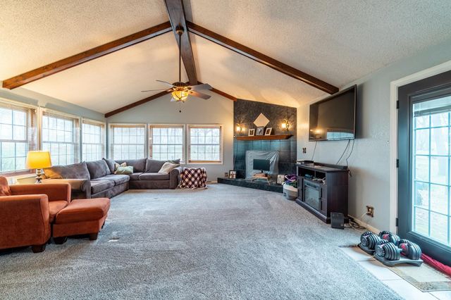 7935 S 122 E, Wolcottville, IN 46795