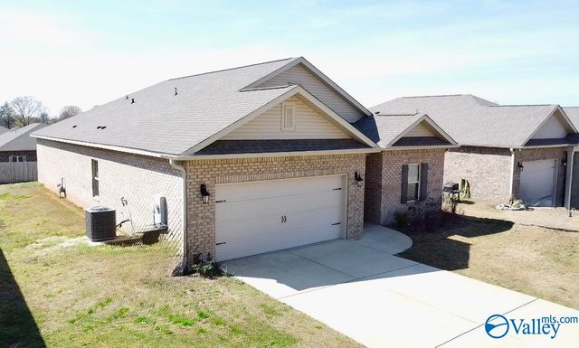 114 Branton Court, New Market, AL 35761