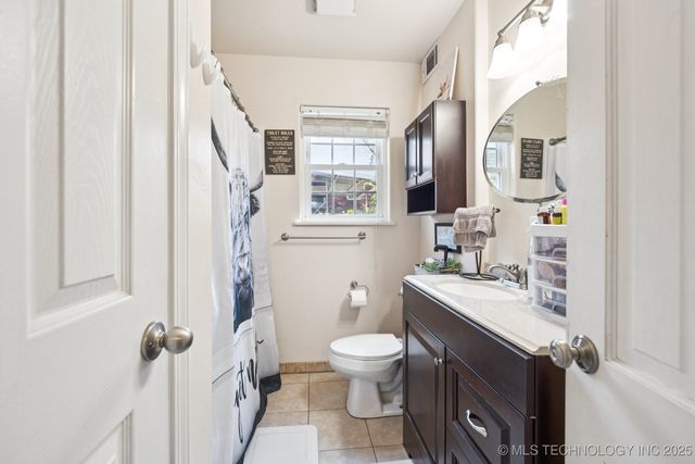 1504 E Comanche Avenue, Mcalester, OK 74501