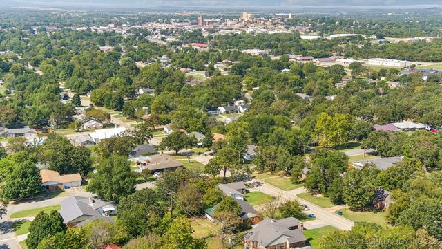 1504 E Comanche Avenue, Mcalester, OK 74501