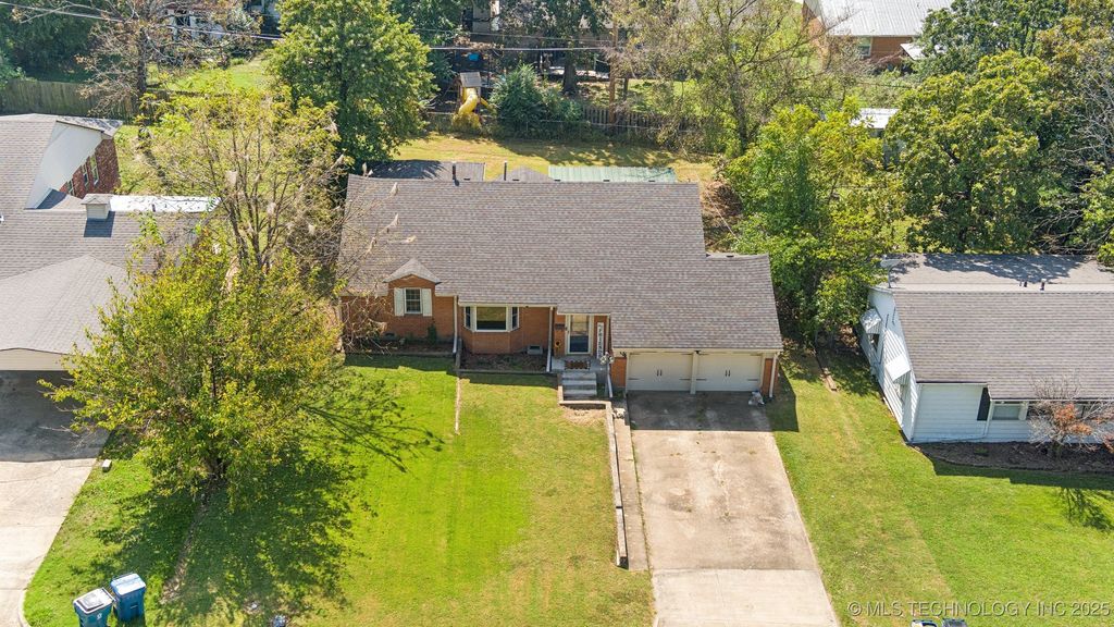 1504 E Comanche Avenue, Mcalester, OK 74501