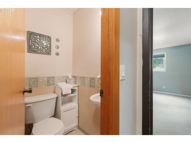 939 BUCKHORN Rd, Roseburg, OR 97470