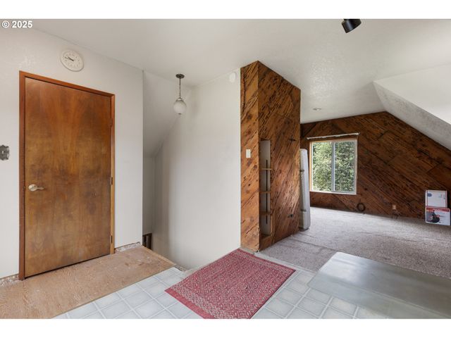 939 BUCKHORN Rd, Roseburg, OR 97470