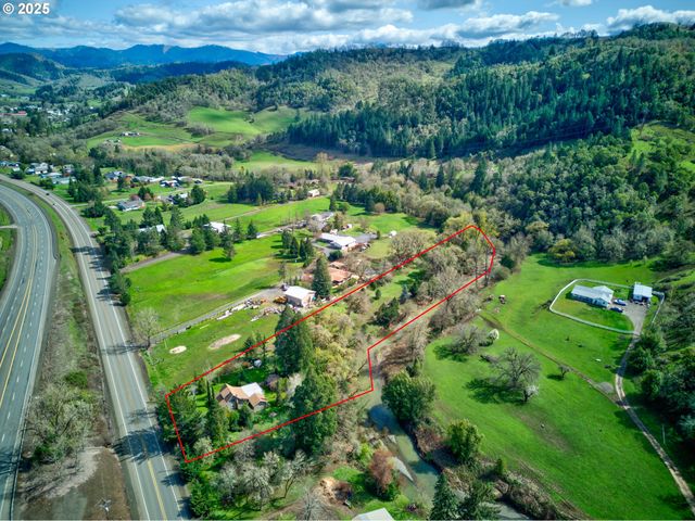 939 BUCKHORN Rd, Roseburg, OR 97470