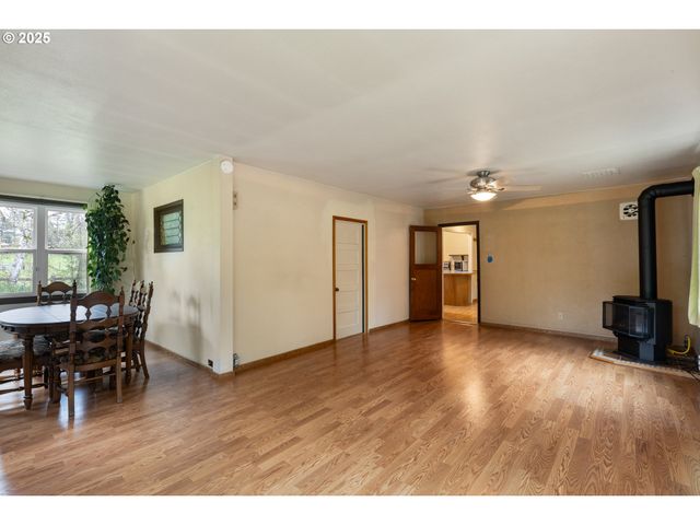 939 BUCKHORN Rd, Roseburg, OR 97470