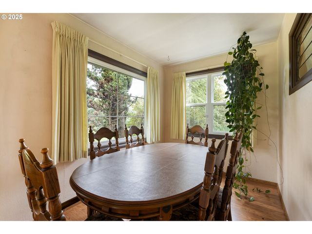 939 BUCKHORN Rd, Roseburg, OR 97470