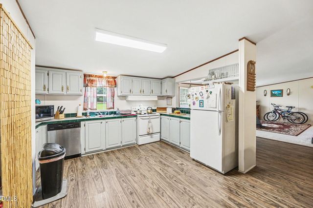 108 Debbie Lane, Angier, NC 27501