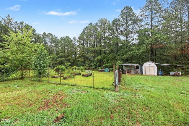 108 Debbie Lane, Angier, NC 27501