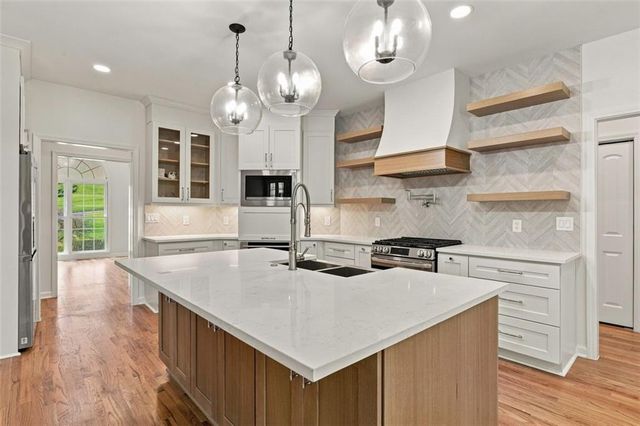 5173 Barrington Trace Drive, Atlanta, GA 30331