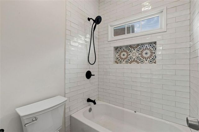 5173 Barrington Trace Drive, Atlanta, GA 30331
