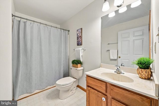 464 FIELDCREST DR, Dover, DE 19904
