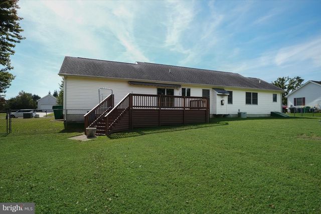 464 FIELDCREST DR, Dover, DE 19904