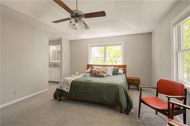 5801 W 164th Street, Stilwell, KS 66085