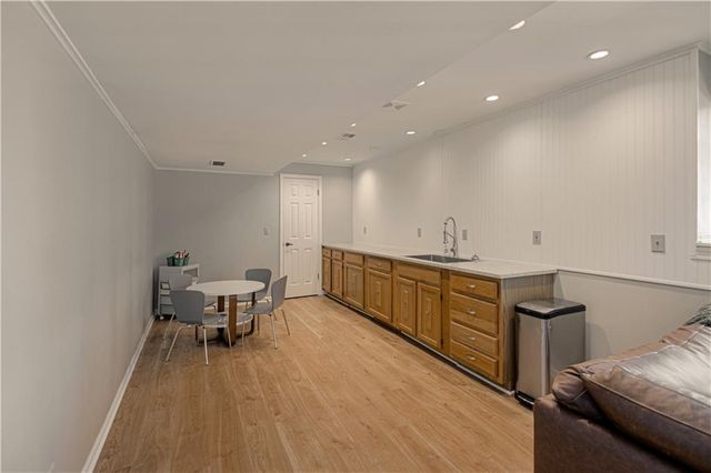 5801 W 164th Street, Stilwell, KS 66085