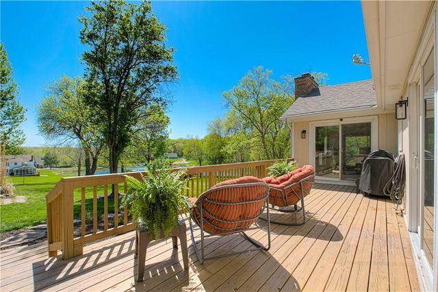 5801 W 164th Street, Stilwell, KS 66085