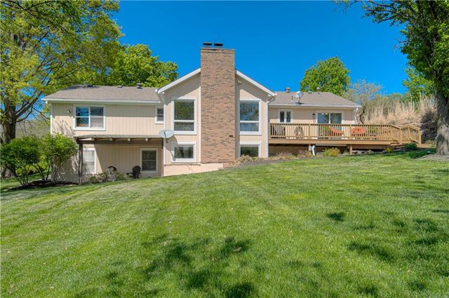 5801 W 164th Street, Stilwell, KS 66085