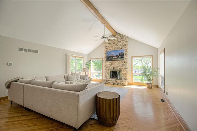 5801 W 164th Street, Stilwell, KS 66085