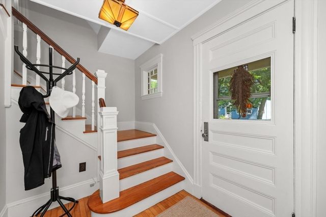 46 Jerome Ave, Newton, MA 02465