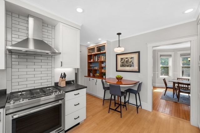 46 Jerome Ave, Newton, MA 02465