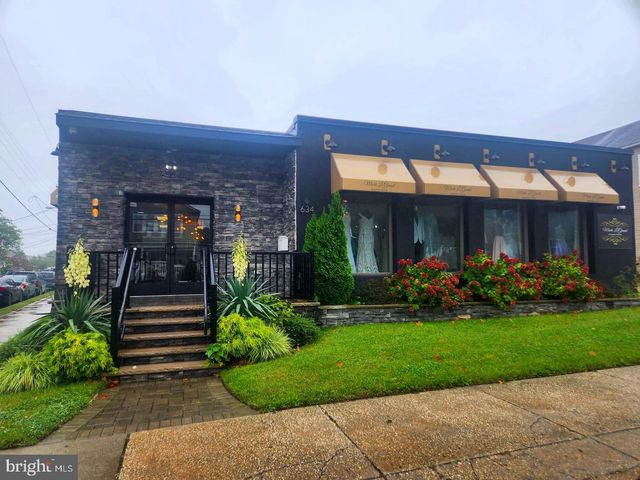 634 N MAIN ST
