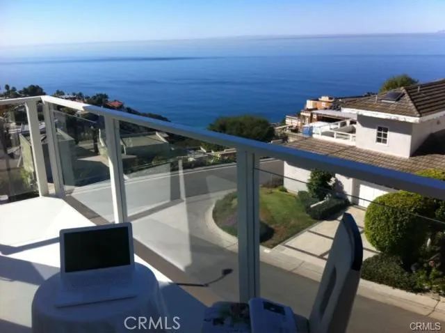 820 Acapulco Street, Laguna Beach, CA 92651