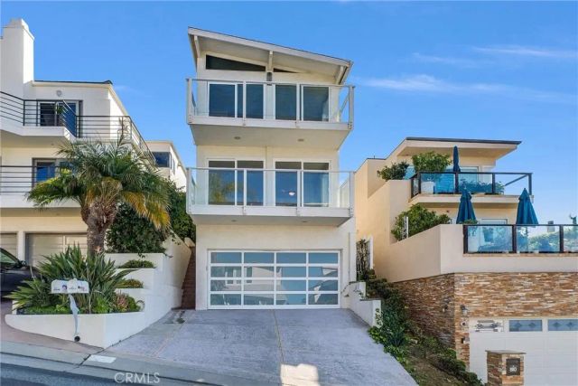 820 Acapulco Street, Laguna Beach, CA 92651