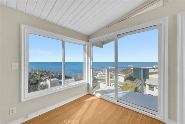 820 Acapulco Street, Laguna Beach, CA 92651