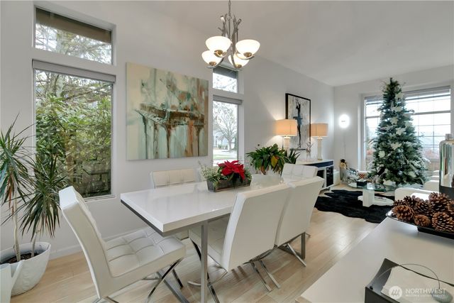 3901 47th Avenue NE, Tacoma, WA 98422