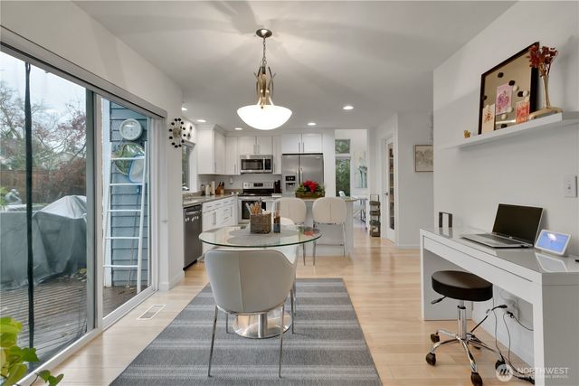 3901 47th Avenue NE, Tacoma, WA 98422