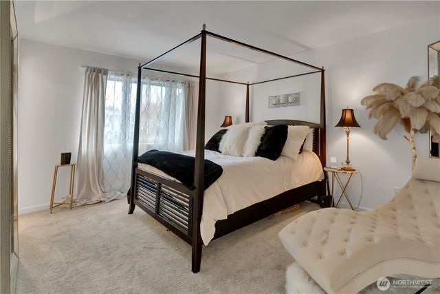 3901 47th Avenue NE, Tacoma, WA 98422