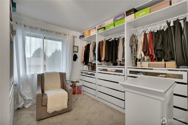 3901 47th Avenue NE, Tacoma, WA 98422