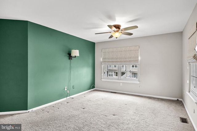 3704 FENWICK LN, Mount Laurel, NJ 08054