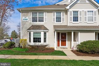 3704 FENWICK LN, Mount Laurel, NJ 08054