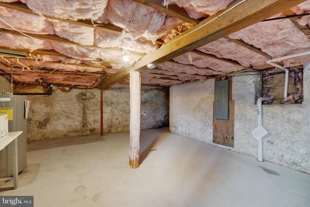 29 HIGH ST, Stewartstown, PA 17363