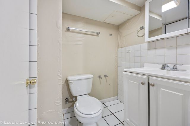 5431 S Natoma Avenue, Chicago, IL 60638