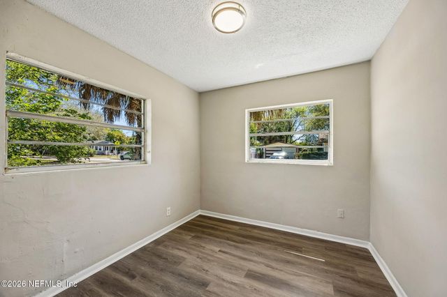 1627 E 9TH Street 1629, Jacksonville, FL 32206