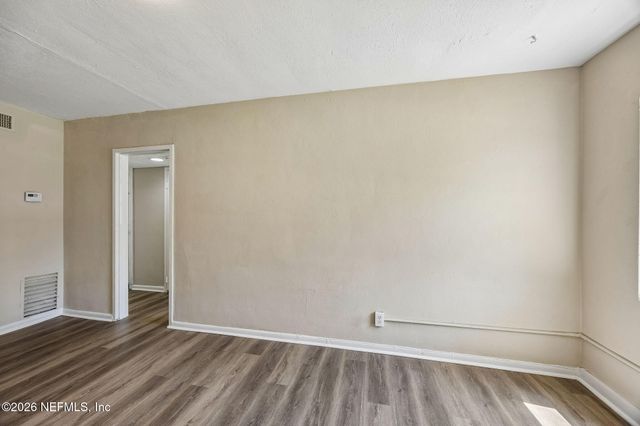 1627 E 9TH Street 1629, Jacksonville, FL 32206