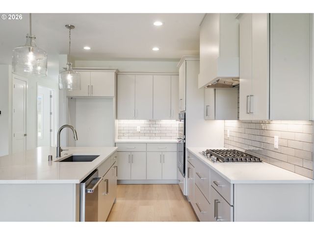 3510 N 11TH Cir, Ridgefield, WA 98642