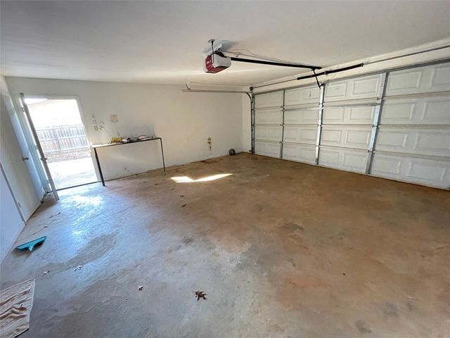 903 Seymore Circle, Denison, TX 75020