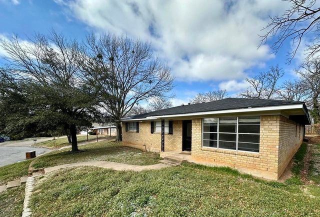 903 Seymore Circle, Denison, TX 75020