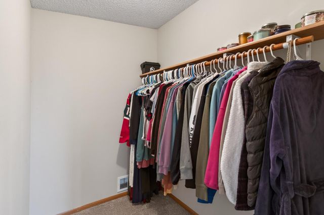 14620 Hayes Road, Apple Valley, MN 55124