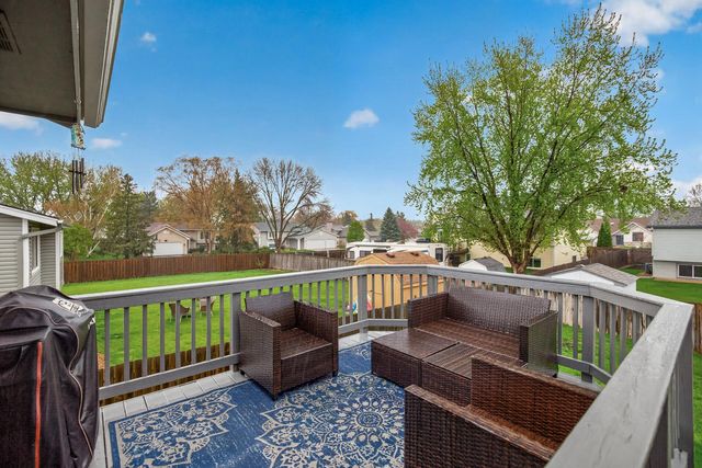 14620 Hayes Road, Apple Valley, MN 55124
