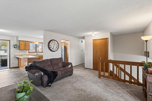 14620 Hayes Road, Apple Valley, MN 55124