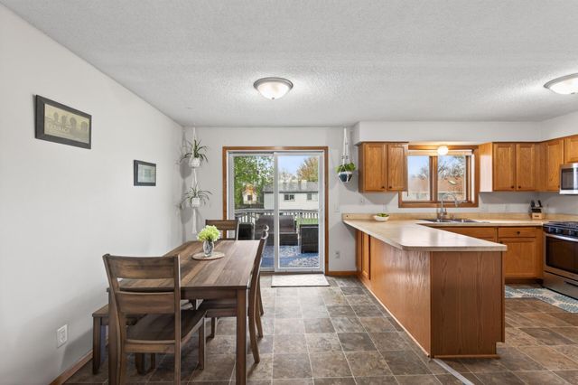 14620 Hayes Road, Apple Valley, MN 55124